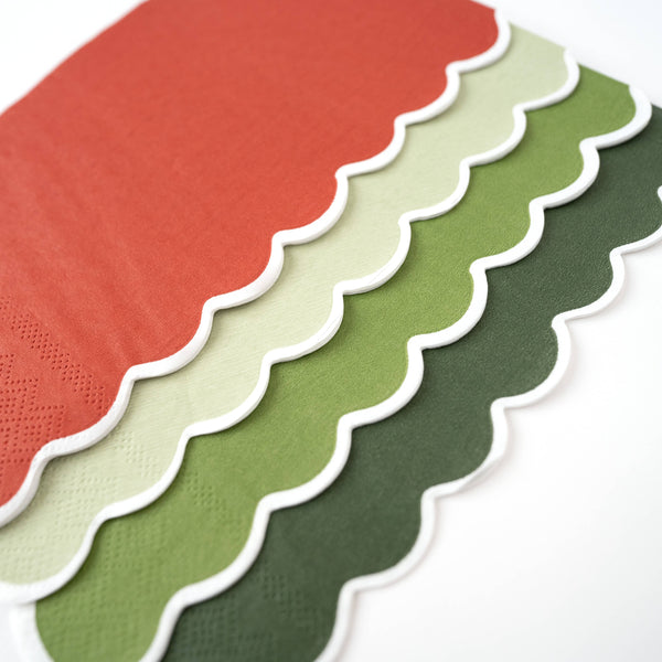 Holiday Scallop Guest Napkins