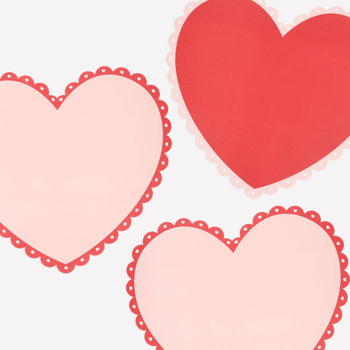 Scalloped Heart Paper Placemats